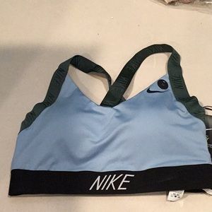 Sports bra